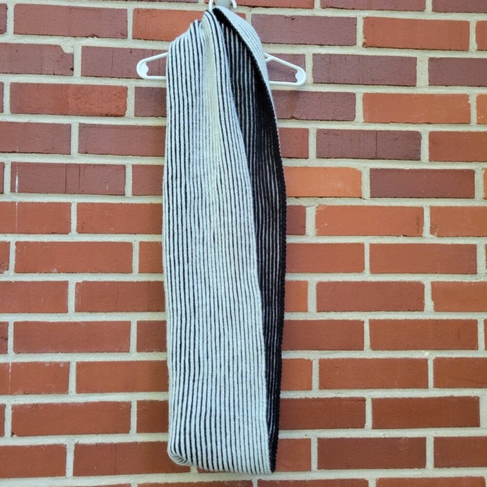 Mossimo Supply Co. Black and White Knit Infinity Scarf